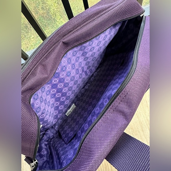 Ricardo Beverly Hills Travel/Office Bag Purple Handle/ Shoulder Strap-Never Used - Picture 8 of 16